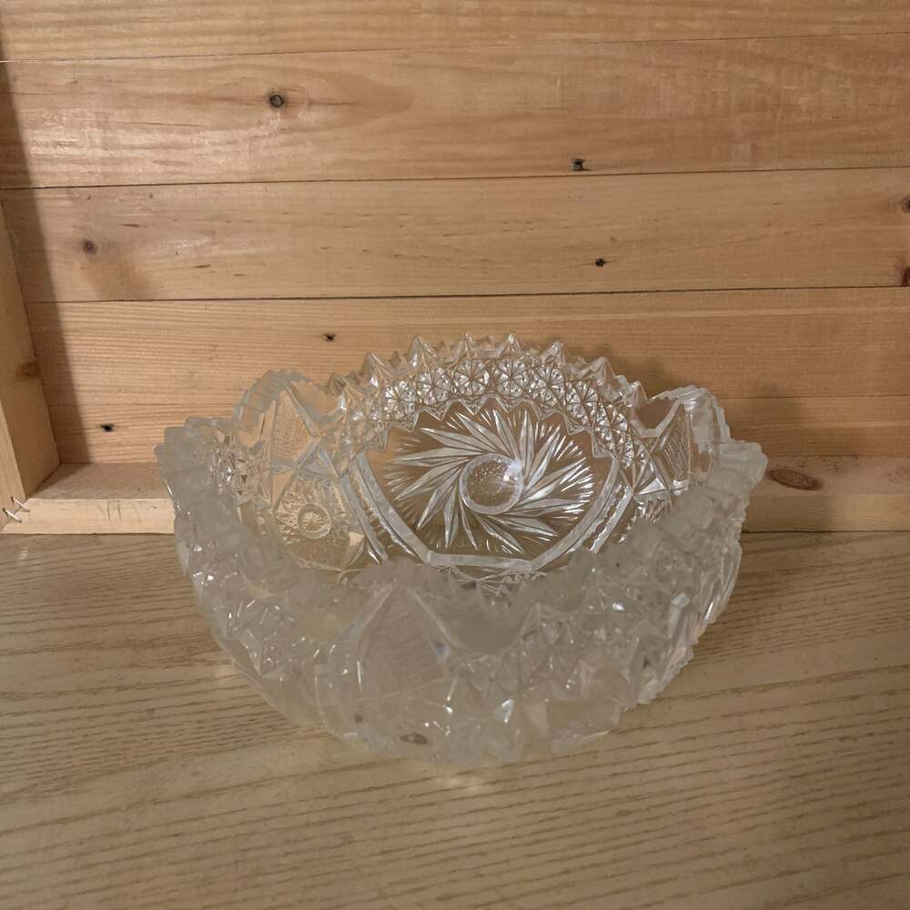 Vintage Imperial Estate Clear Glass Candy Dish with Sawtooth Edge